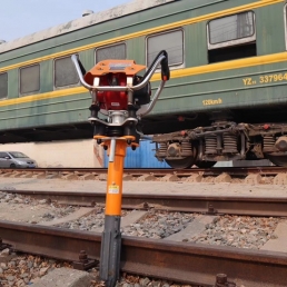 Portable Rail  Tamper